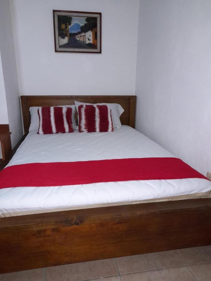 Hostal Blood Moon Rio Dulce Town Kültér fotó