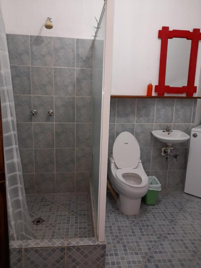 Hostal Blood Moon Rio Dulce Town Kültér fotó